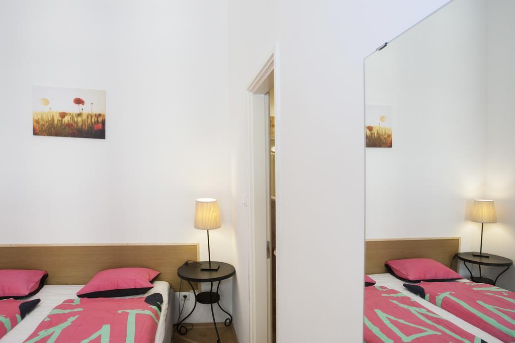 Carolyn Apartman In The Old City Apartman Budapest Kültér fotó